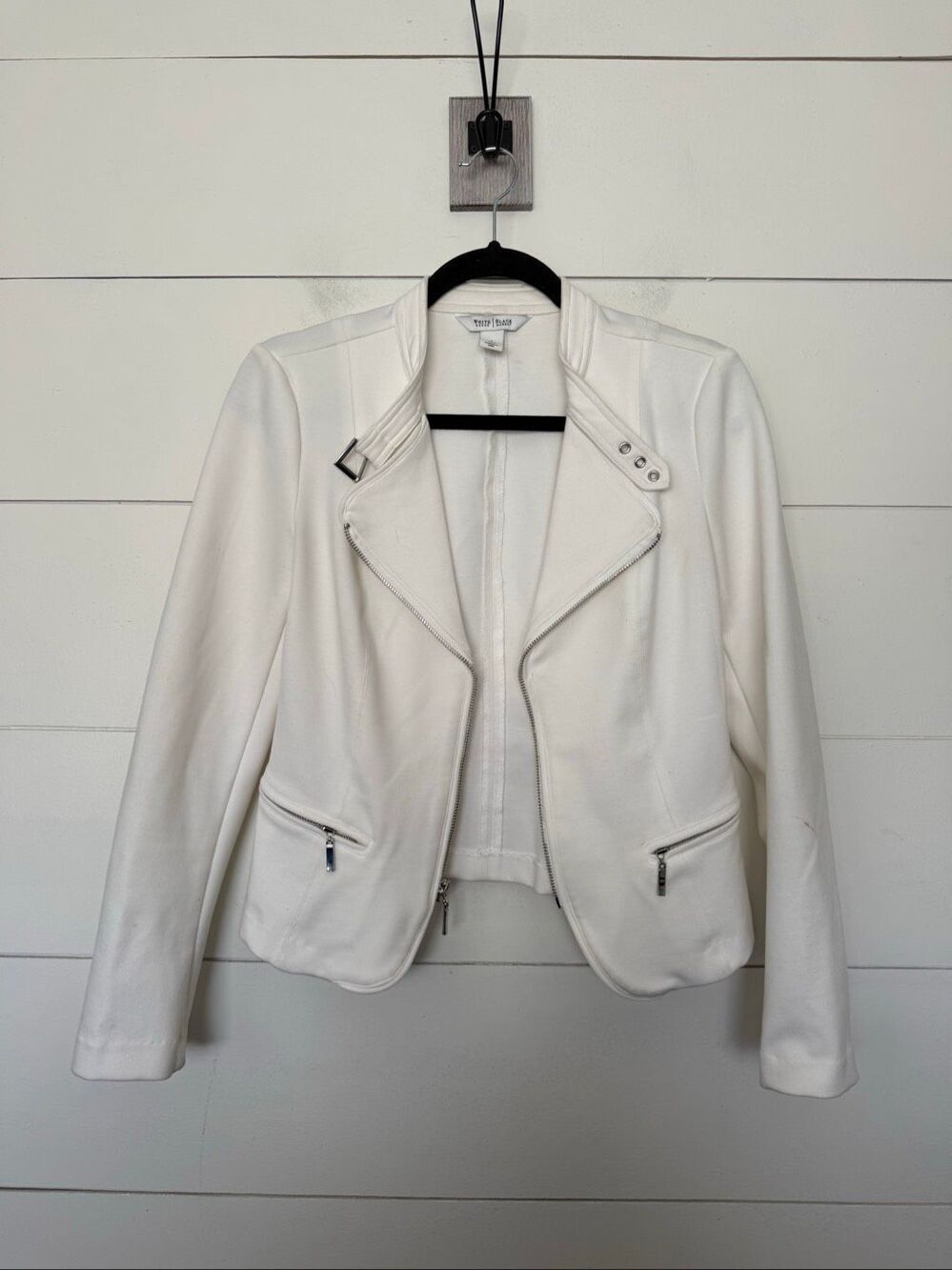 White House Black Market Women’s 4 White Zip Up Assymetrical Moto Jacket
